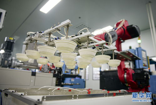 強(qiáng)信心 走進(jìn)百企丨運(yùn)鴻集團(tuán) 堅(jiān)持新發(fā)展理念，以技術(shù)創(chuàng)新驅(qū)動(dòng)全生物降解產(chǎn)品走向全球